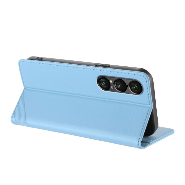 Funda de cuero retro con relieve para Sony Xperia 1 VII (azul claro)