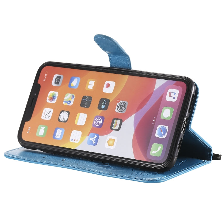 Funda de Cuero iPhone 11 Pro Max Cat Bee Patrón En Relieve Tapa Horizontal Soporte Ranuras Tarjetas Billetera (Azul)