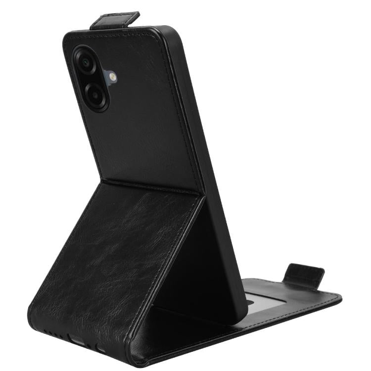 Funda magnética de cuero con tapa vertical y hebilla para Samsung Galaxy A07 4G (negra)