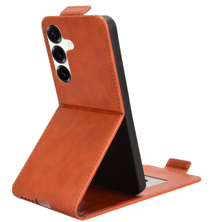 Funda magnética de cuero con tapa vertical y hebilla para Samsung Galaxy S25 FE 5G (marrón)