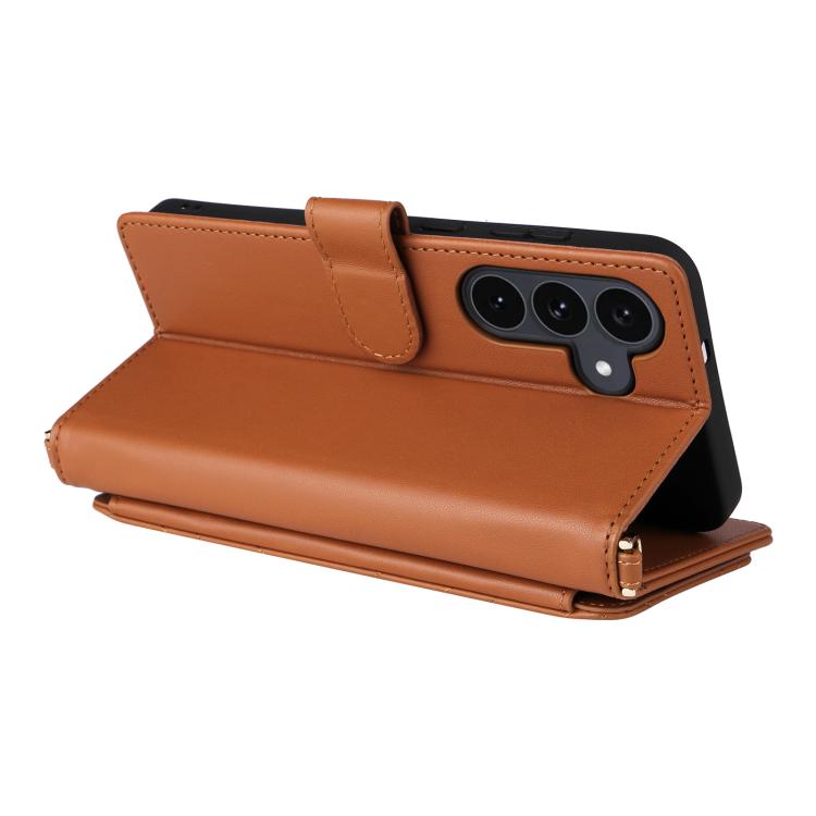 Funda de cuero multifuncional para Samsung Galaxy S25 FE 5G con 6 ranuras para tarjetas y correa para la muñeca (marrón)