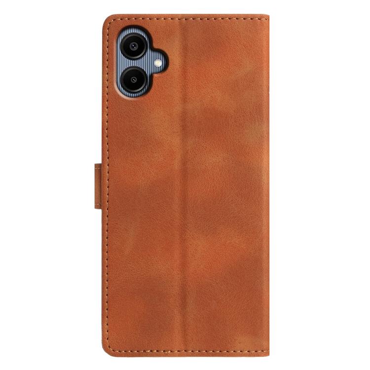 Funda de cuero con relieve de triángulos para Samsung Galaxy A07 (marrón)