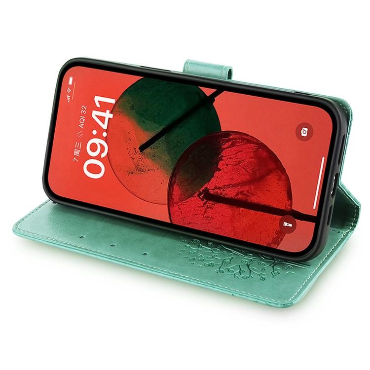 Funda de piel con relieve de árbol y ciervo para Samsung Galaxy S25+ 5G (verde)
