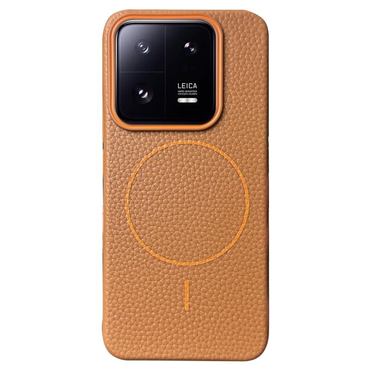 Funda de TPU con textura de lichi MagSafe para Xiaomi 13 Pro (marrón dorado)