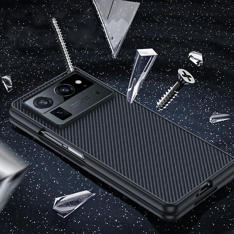 Funda ultrafina con textura de fibra de carbono para Tecno Phantom V Fold2 (negra)