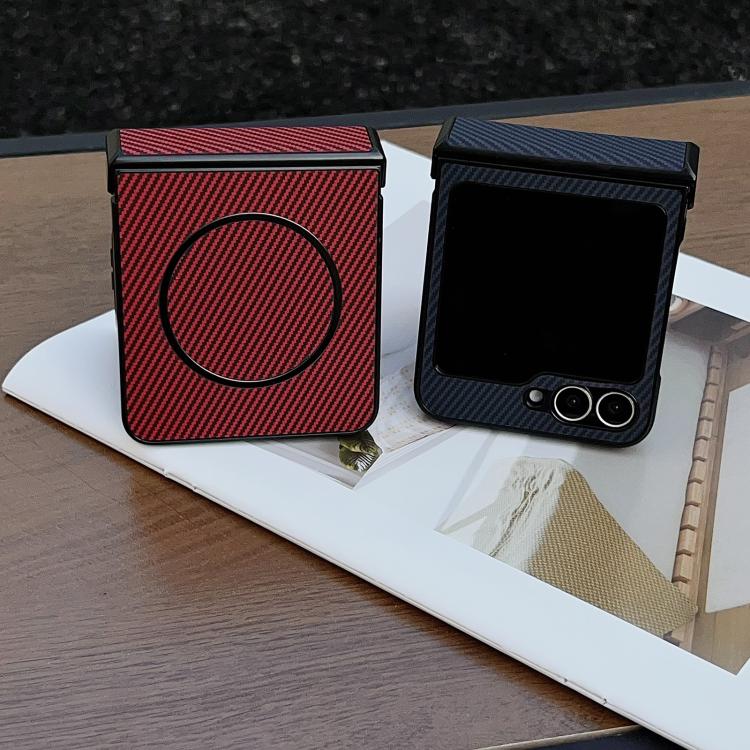 Funda MagSafe de tres piezas con textura de fibra de carbono para Samsung Galaxy Z Flip6 (morado)