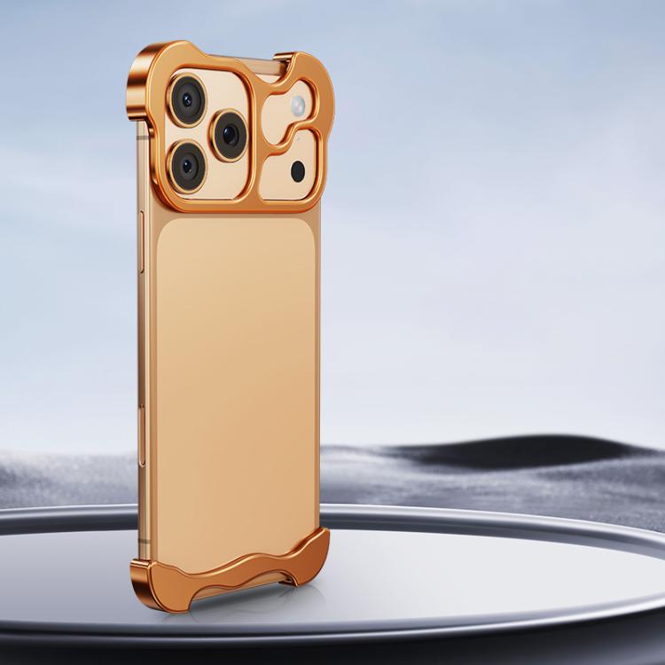 Funda para iPhone 17 Pro Max con esquinas metálicas sin marco y protector de lente (dorado)