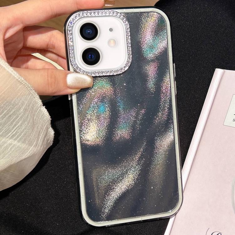 Funda 3 en 1 con diseño de arena movediza y marco de diamante para iPhone 12 (negra)