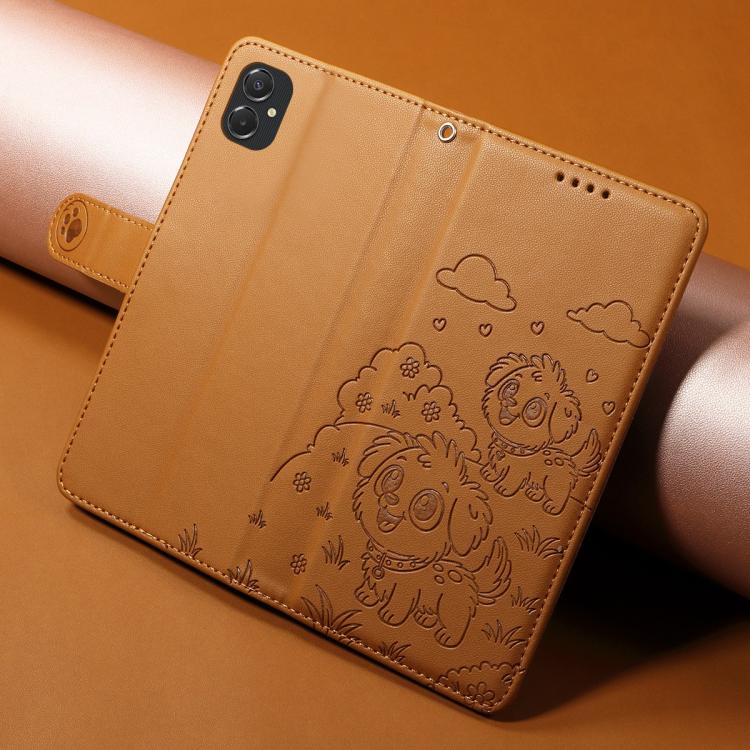 Funda de cuero tipo billetera con bloqueo RFID y diseño de corazón de perro en relieve para Samsung Galaxy A06/A07 (marrón)