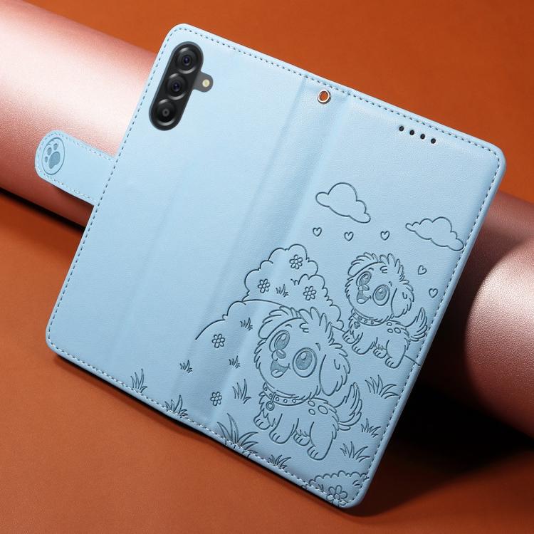 Funda de cuero con bloqueo RFID para Samsung Galaxy A56 5G, diseño de corazón con perro en relieve (azul cielo)