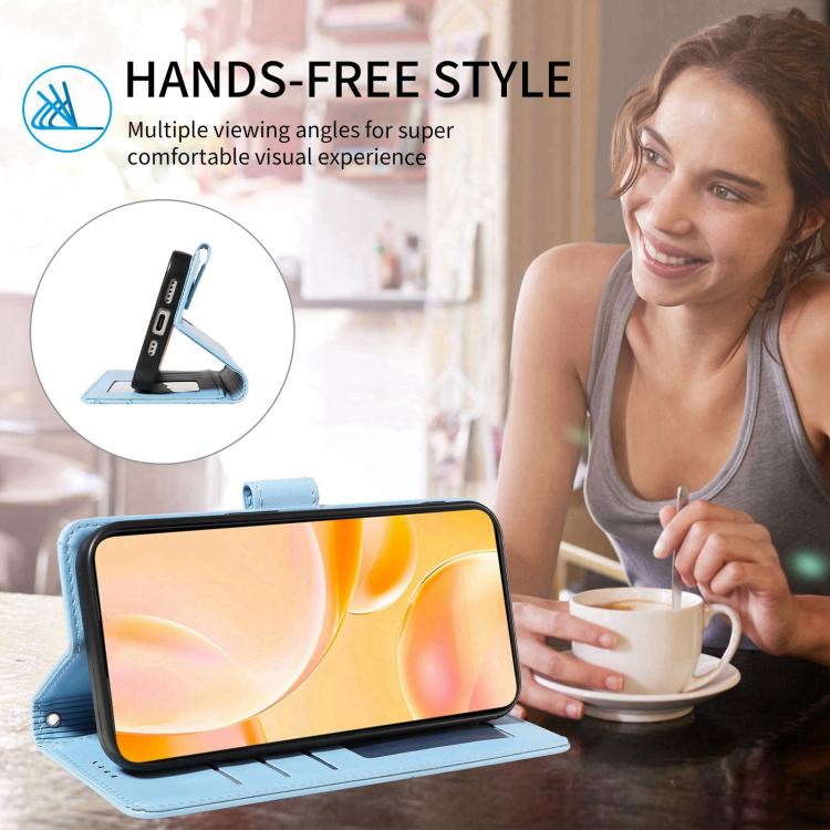 Funda de cuero con bloqueo RFID para Samsung Galaxy S24+ / S25+ 5G, con diseño de corazón en relieve y perro (azul cielo)