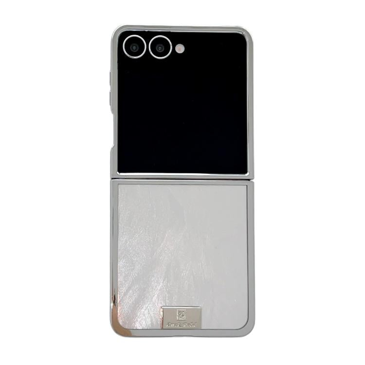 Funda para Samsung Galaxy Z Flip5 con marco chapado, papel brillante y placa de identificación de cobertura completa (plata glaciar)