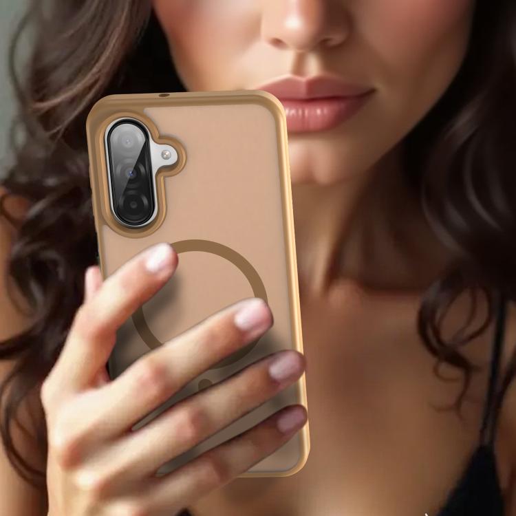 Funda híbrida de TPU translúcida con acabado mate MagSafe para Samsung Galaxy A26 5G (Dorado desierto)