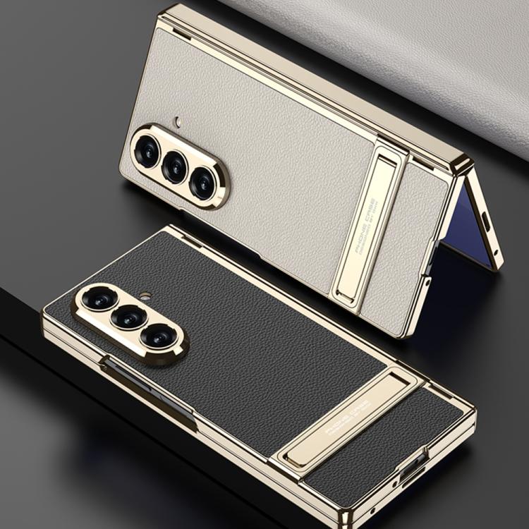 Funda de cuero magnética Triumph Phantom integrada GKK con soporte para Samsung Galaxy Z Fold7 5G (fibra de carbono)