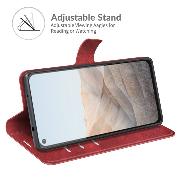 Para Google Pixel 5A Retro Becerro patrón Hebilla Horizontal Flip Funda de cuero con soporte y ranuras para tarjetas y billetera (rojo)