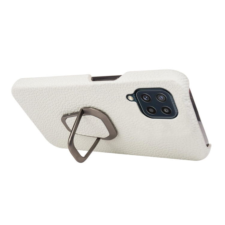 Para Samsung Galaxy M32 Ring Holder Litchi Texture Funda de teléfono de cuero genuino (Blanco)