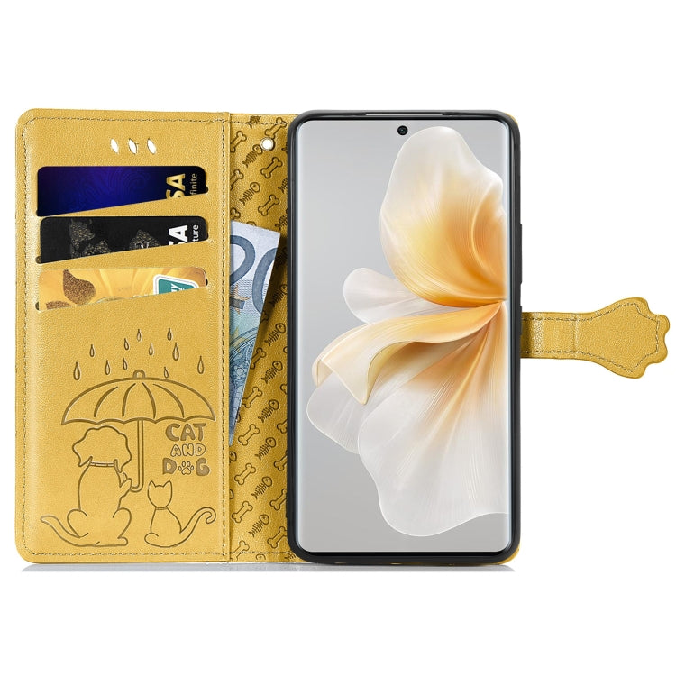Funda de Cuero Nxtpaper con Relieve de Gato y Perro para TCL 50 Pro (Amarillo)