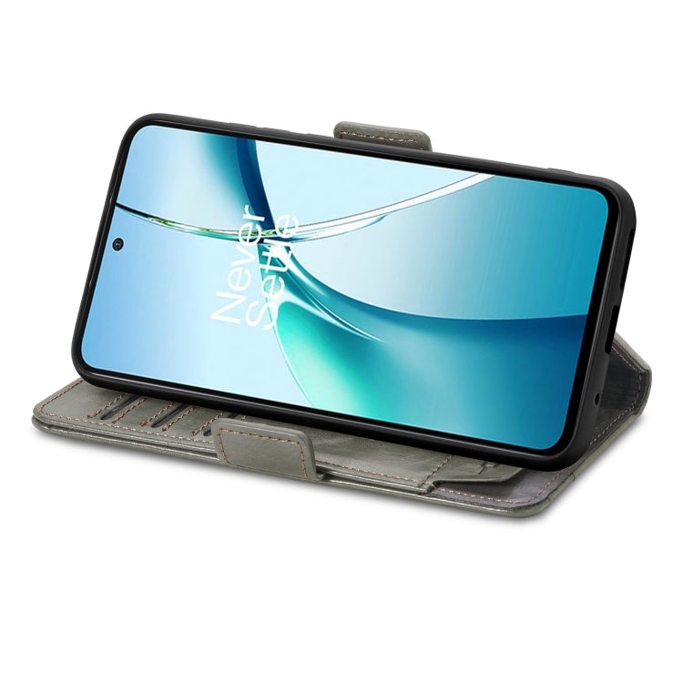 Funda de Cuero Caseneo Splicing con Hebilla Magnética Doble para TCL 50 5G (Gris)