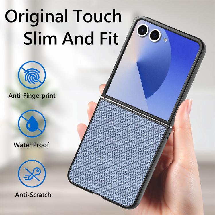 Funda trasera de cuero con textura de fibra de carbono para Samsung Galaxy Z Flip 7 5G (azul)