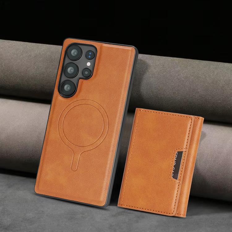 Funda de cuero plegable triple Kalebol con imán fuerte MagSafe para Samsung Galaxy S25 Ultra 5G (marrón)