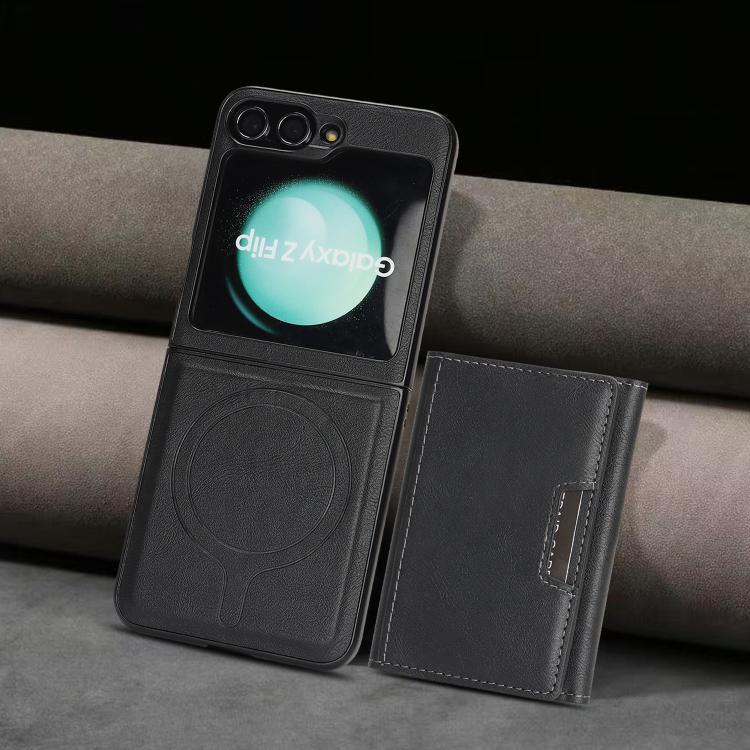 Funda de cuero plegable triple con imán fuerte MagSafe para Samsung Galaxy Z Flip6 (negro)
