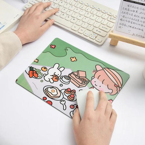 5 Pcs Mouse Pad Creativo Cartoon Coneja Chica para Laptop y Estudiante (Durmiendo)