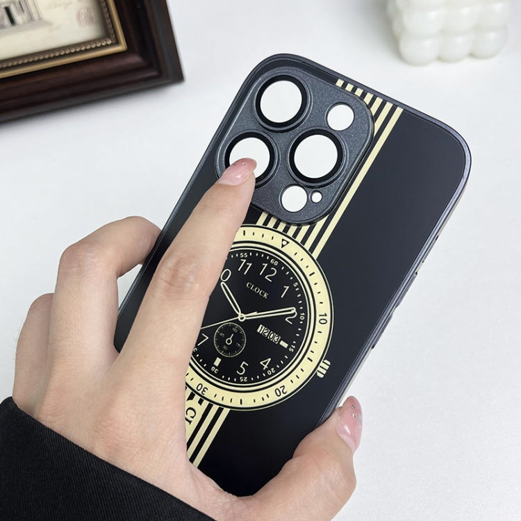 Para iPhone 15 Estuche para Teléfono con Protección de Lente Magnética con Patrón de Reloj (Púrpura) - MOVILSTORE